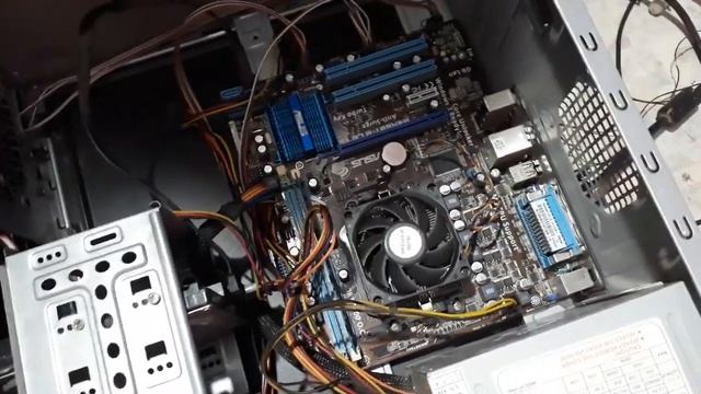 CPU ON AND OFF IN ONE SECOND PROBLEM BY MASTER JPV MCW HELP CENTER смотреть онлайн