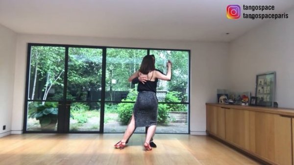 Play More: Tango sacada and new dynamics (tango steps)