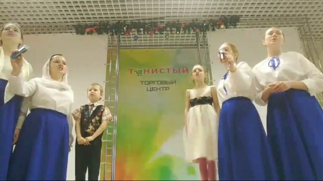 Поздравление с Рождеством в ТЦ " Тенистый" смотреть онлайн