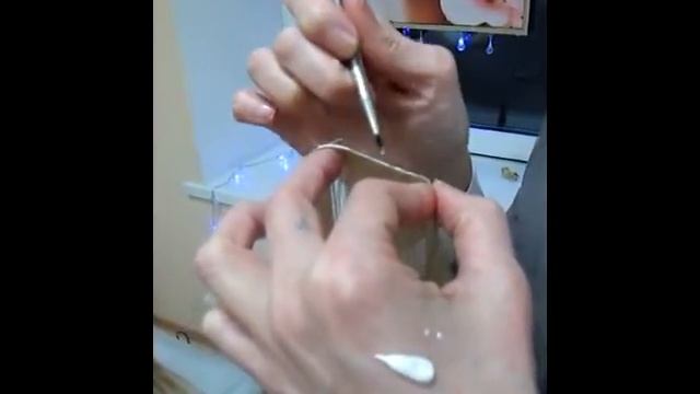 Холодное наращивание волос,клеевой метод наращивания трессов ручной работы. смотреть онлайн