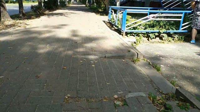 Нижний Новгород, вид снизу. Больница 40 ост - Продовольственный магазин ост