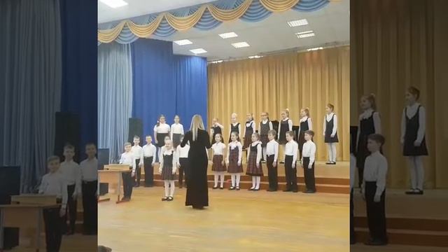 Класс хор 2-Б класса "Lumen". Выступление на городском фестивале "Эстафета искусств" смотреть онлайн