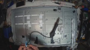 LG 42LB561V  Не показывает,звук есть. Полная замена светодиодной подсветки на новую.