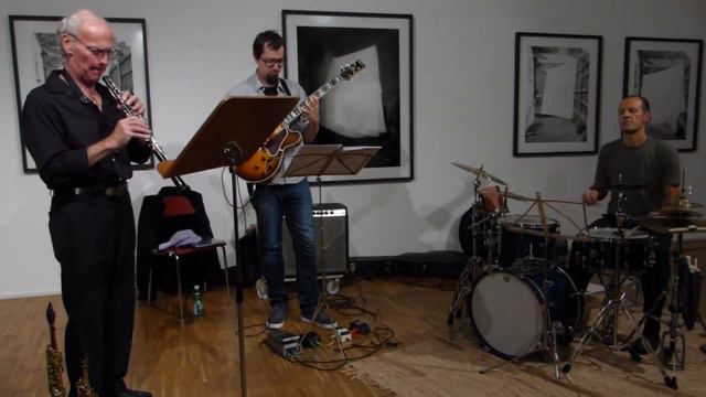 Samo Salamon Bassless Trio - Live at Galerie Maerz, Linz, Austria, 2015-10-04 - 09. Part09 смотреть онлайн