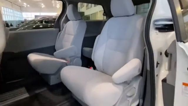 2020 Sienna CE 7 Passenger White смотреть онлайн