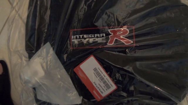 TRB - Review of every Integra Type R LHD Floormat Ever Made!!! смотреть онлайн