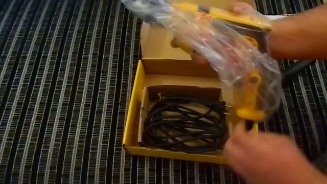 Обзор и unboxing дрели DeWALT DWD024. смотреть онлайн