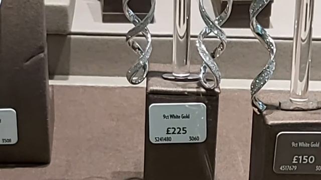 LONDON.JEWELRY  ERNEST JONES.ЛОНДОН. ЮВЕЛИРНЫЕ ИЗДЕЛИЯ  ERNEST JONES.