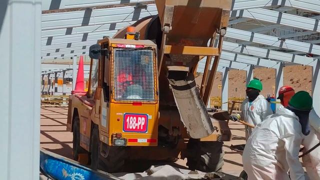 Operacion de autohormigonera Carmix 5.5XL(2) смотреть онлайн