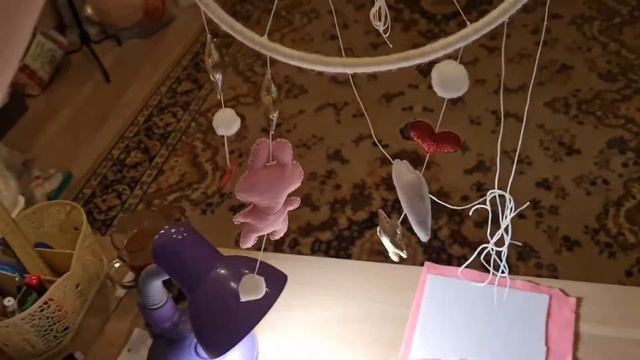 Учусь шить мобиль из фетра смотреть онлайн