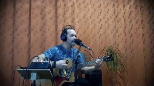 ЖЕНЩИНА ВОЗДУХ НА ГИТАРЕ.