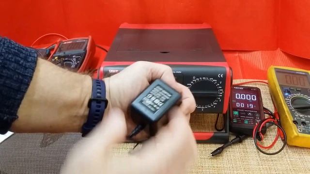 Мультиметр UT 802 . Часть №1 . МегаКарманный Мультиметр ! Распаковка и Внешний вид . смотреть онлайн