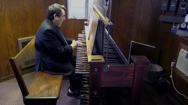 Alfred Hitchcock Presents Theme Charles Gounod, arr. Cathedral Carilloneur Edward M. Nassor смотреть онлайн