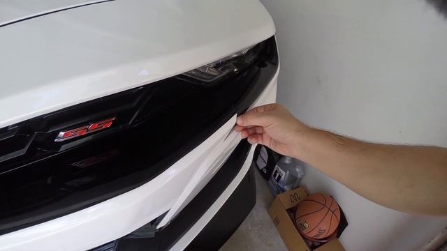 DIY 2020 Front Bumper Refresh on my 2019 Camaro using Vinyl | Vlog #264 смотреть онлайн