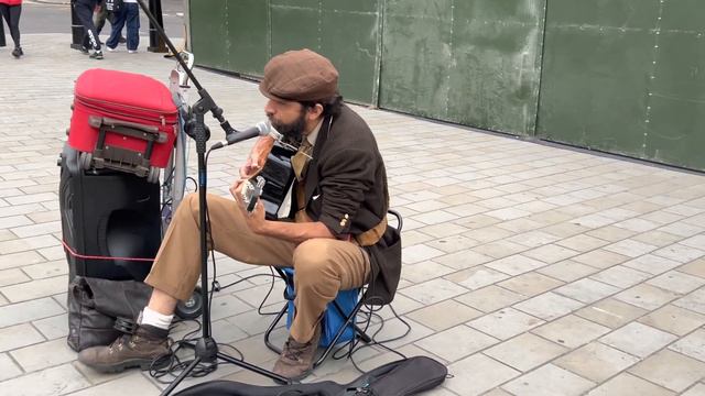 🇬🇧 [4K] Sep 2022, Andre Busker Neves play Harmonica and Guitar ,Leicester square London смотреть онлайн