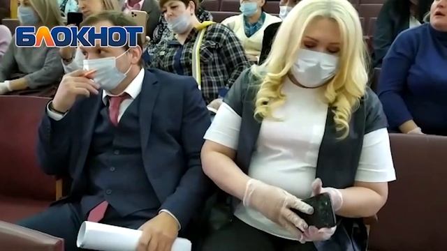 Балаган в Георгиевской думе: защитники Максима Клетина сорвали заседание смотреть онлайн