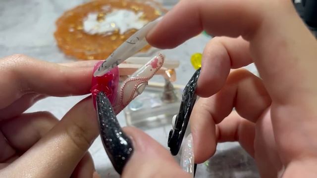 Объёмные фигурки для ногтей своими руками| Витражные гель лаки от MILK смотреть онлайн