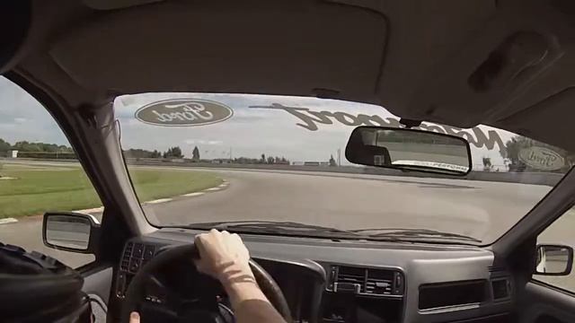 Ford Sierra 2.9 V6 drift смотреть онлайн