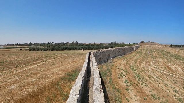 Kamares Aqueduct of Dromolaxia, Cyprus смотреть онлайн