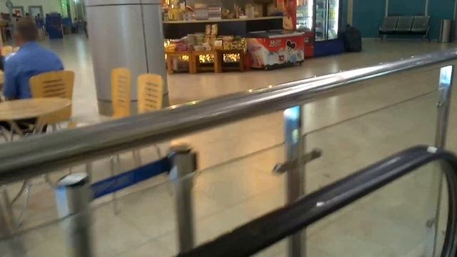 Обзор аэропорта, Камрань, Вьетнам (2) смотреть онлайн