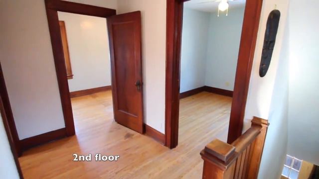 69 Benton Street, Rochester, NY presented by Bayer Video Tours смотреть онлайн