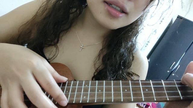 Can't Help Falling In Love Ukulele Cover смотреть онлайн