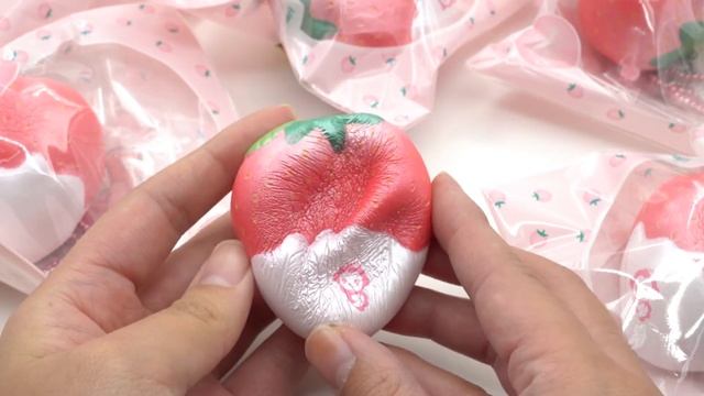 Puni Maru dark Strawberry Pearl Squishy смотреть онлайн