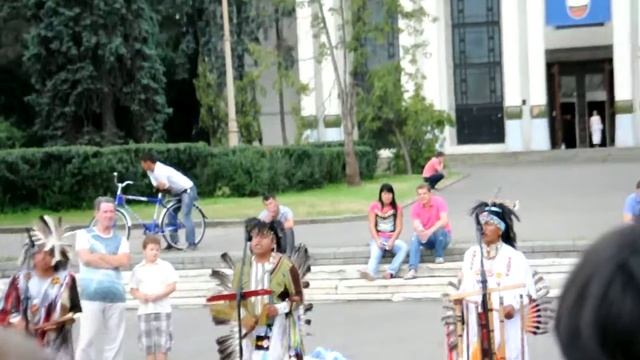 Индейцы на ВДНХ ) смотреть онлайн