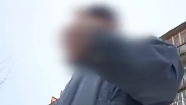 В Череповце двое детей едва не сорвались с балкона смотреть онлайн
