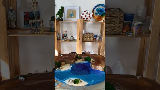 Часы из слэбов , стабилизированного мха и моря эпоксидного смотреть онлайн