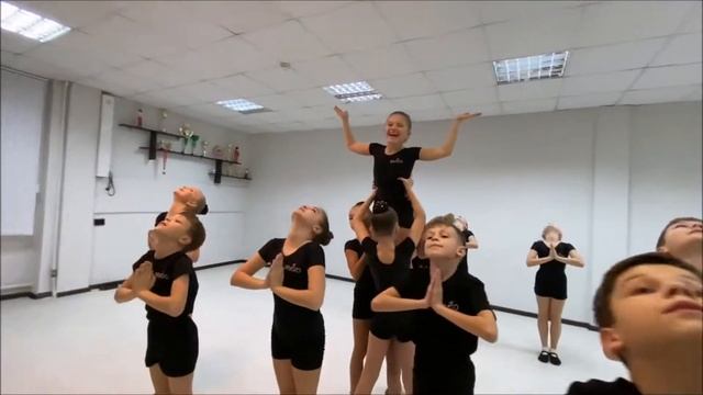 Студия танца "Браво" смотреть онлайн