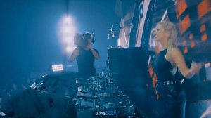 MANDY ft. Jelle Van Dael - We Are Warriors