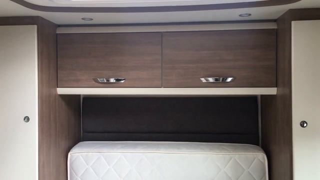 Lunar Roadstar TI Motorhome Review - WeBuyAnyMotorCaravan.com смотреть онлайн
