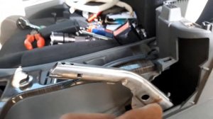 Форд Фокус 2 рестайл.Ремонт рычага ручника (Храповый механизм).