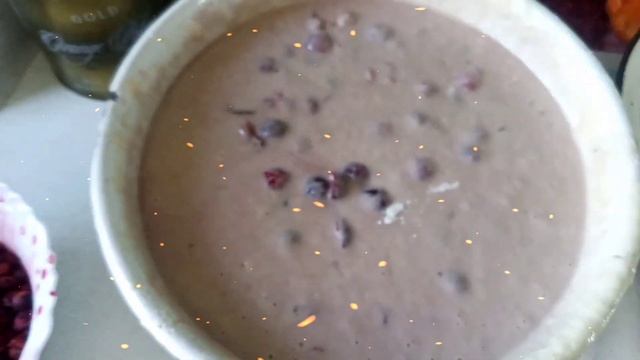 пирог с вишнями , яблоками , абрикосы и шпорышки???? смотреть онлайн