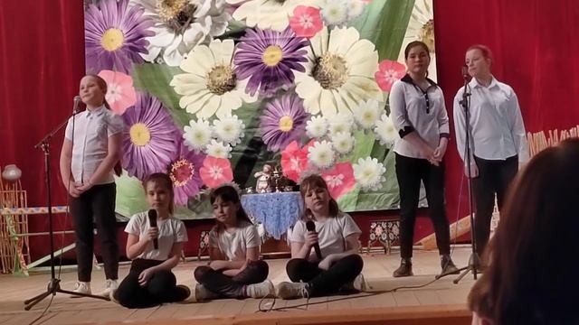 Чуток из концерта.Танцы на мосту.Куда все влезли? смотреть онлайн