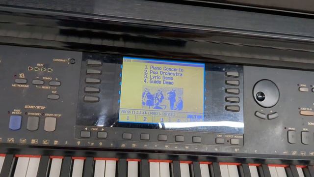 Yamaha Clavinova CVP-109 digital piano and stool in polished glossy black finish stock number 22400 смотреть онлайн