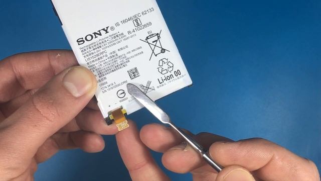 Оригинальный аккумулятор для Sony Xperia Z1 Compact смотреть онлайн