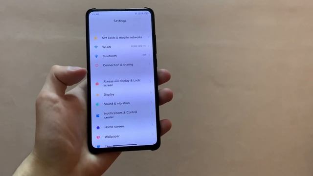 ?MIUI 12 с Android 11: Xiaomi скатились!? смотреть онлайн