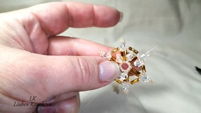 Как сделать снежинку из бусин/Тип 4(20)/Снежинка из бисера/Снежинка из бусин/Мастер Класс смотреть онлайн