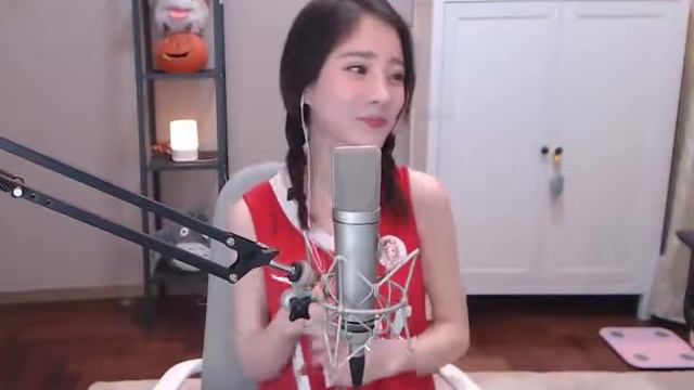 Фэн Тимо-Речь идет о "Миллионе поцелуев" Чэнь Минчэня.羞耻谈陈明晨的《一百万个吻》。 смотреть онлайн