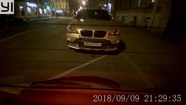 YI Mirror Dash Camera. Съемка ночью через тонировку 15%.