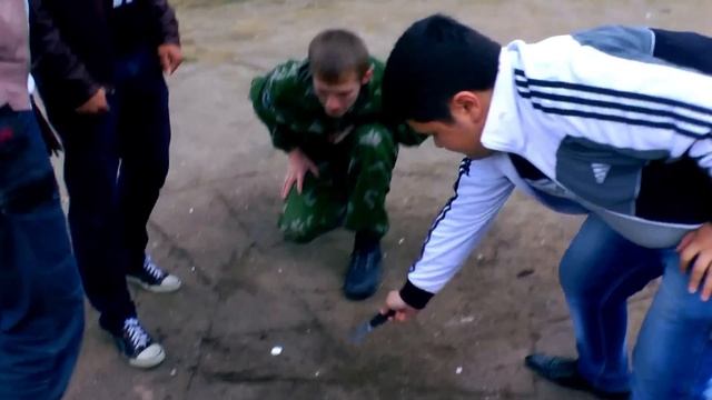 А вы умеете играть в "земельку"? смотреть онлайн