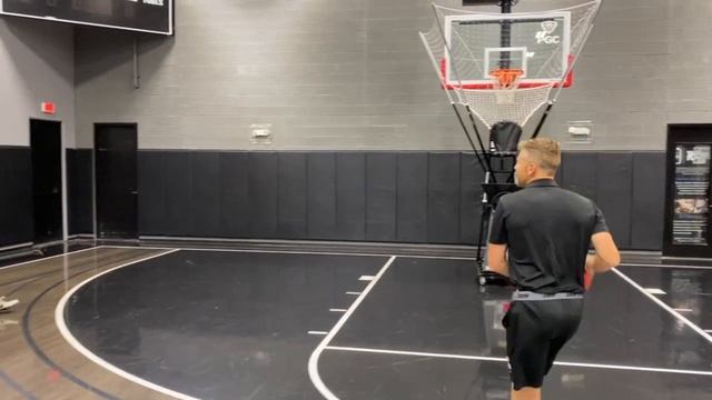 PGC Basketball Drill Series - Allen Ladder on The Gun 10K Basketball Shooting Machine смотреть онлайн