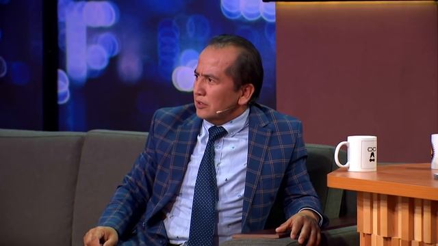 Valijon Shamshiyev - Hamma Hayron Qolgan Usha Ko'rsatuv