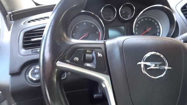 OPEL - Insignia Station Wagon - 2.0 CDTI 130CV Sp.Tourer Cosmo смотреть онлайн