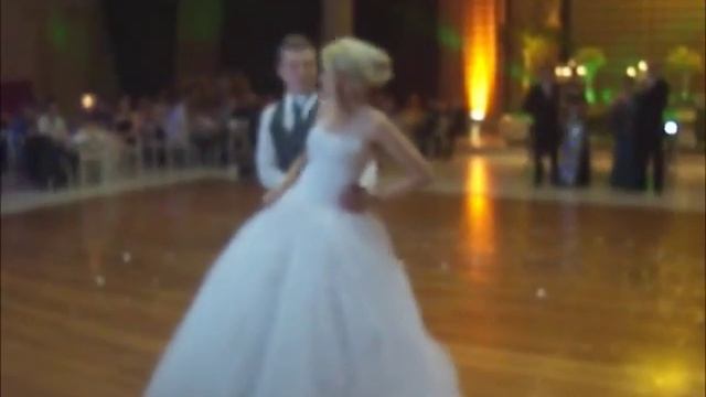 PASSO DOBLE COREOGRAFADO DAIANE E EDUARDO - WEDDING WALTZ смотреть онлайн