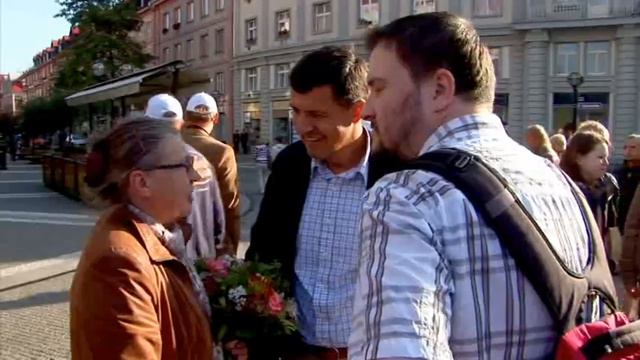 Předvolební mítink ODS na Baťkově náměstí v Hradci Králové s M. Němcovou - 8.10.2010 смотреть онлайн