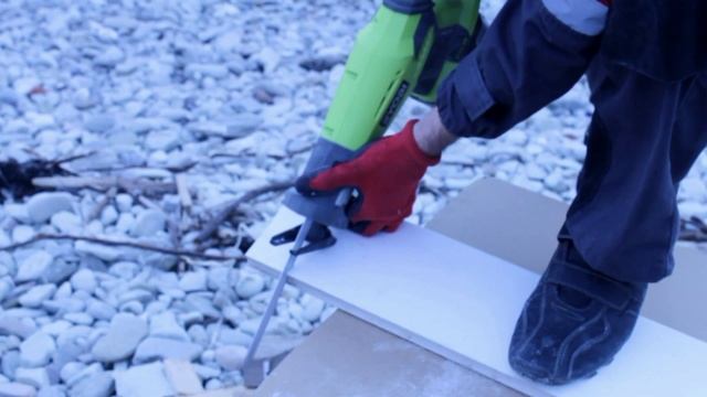 что можно пилить аккумуляторной сабельной пилой смотреть онлайн