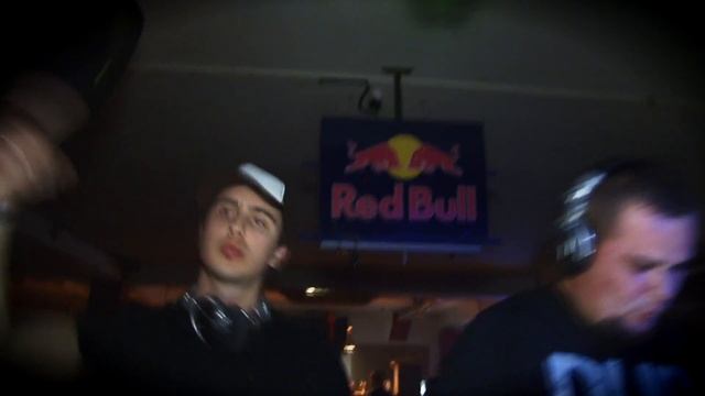 PEACE BREAKERS - dubstep move (April, 2011) смотреть онлайн